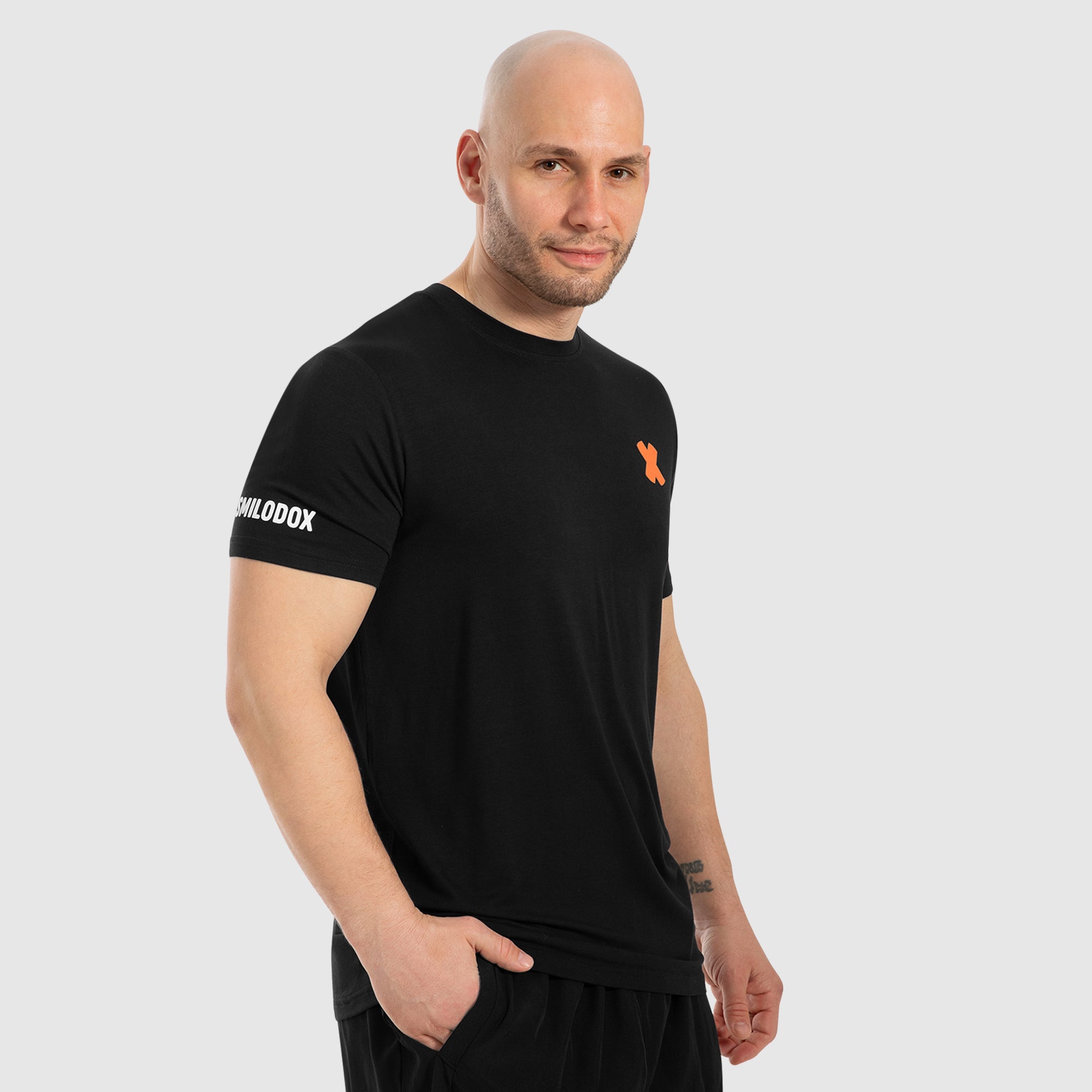 Schwarz